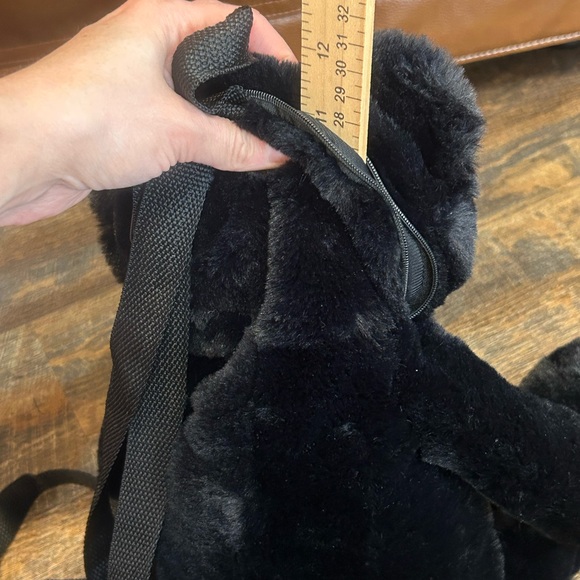 Cuddly Black and Tan Plush Bear Backpack - Picture 7 of 9